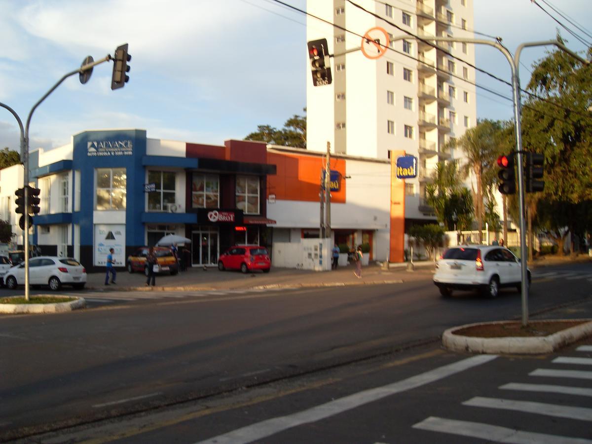 Unibarao Hotel -Proximo As Universidades Unicamp-Puc-Hospitais -Bancos-Restaurantes-Praca Capital -Shopping Dom Pedro - Expo Dom Pedro-Ceasa Кампинас Екстериор снимка